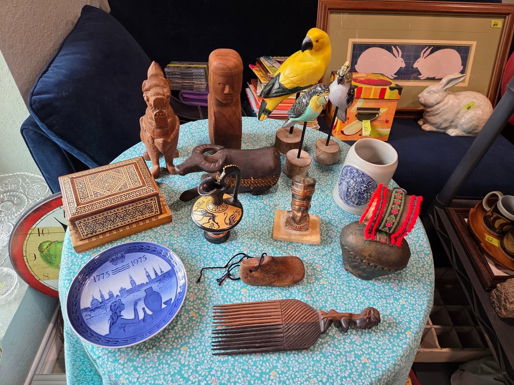 Global Decorative Arts And Collectibles