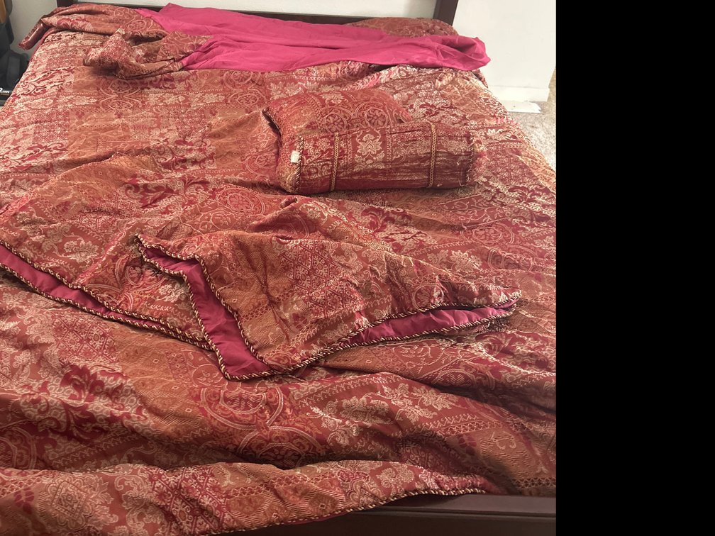 Red and Gold Comforter Set