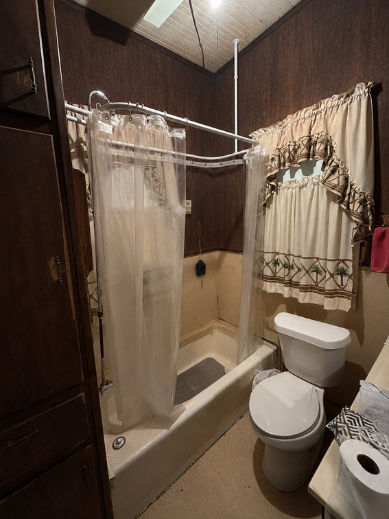 Image for 505 W. Sixth St, Brenham, TX Real Estate Online Auction