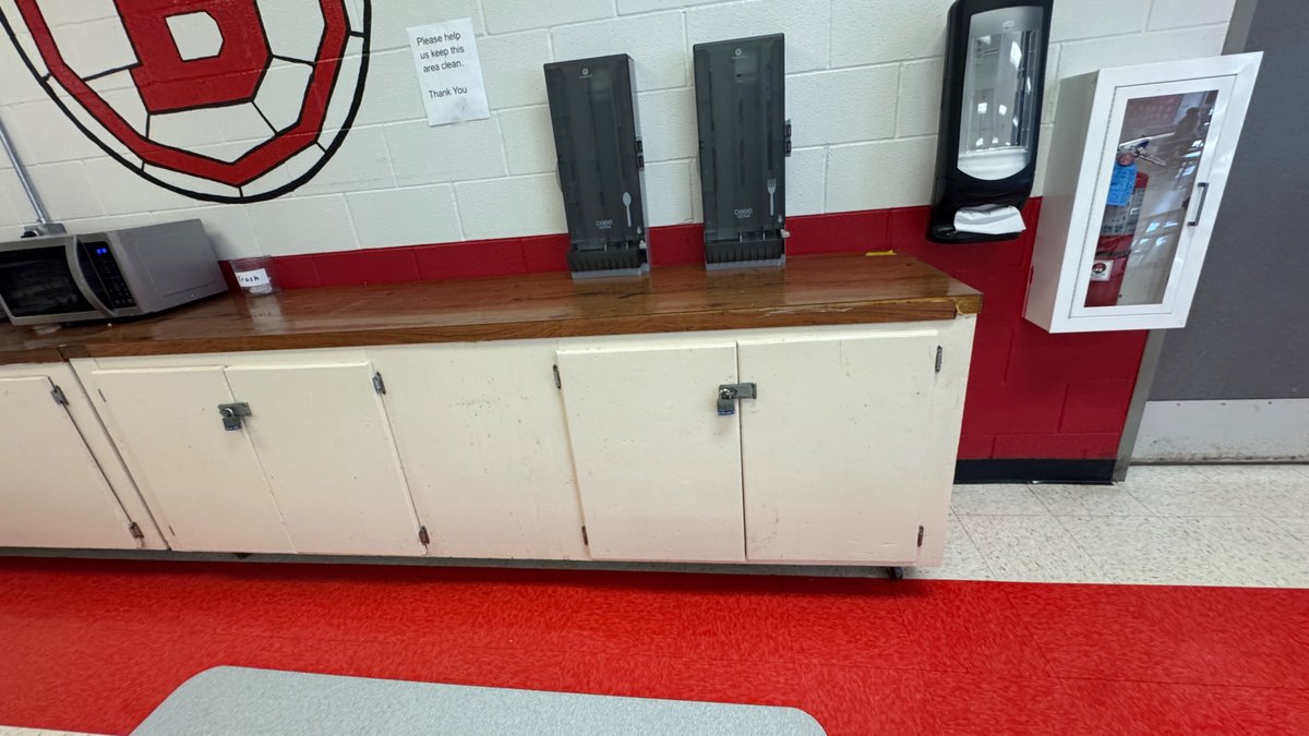 Mobile Storage Cabinet