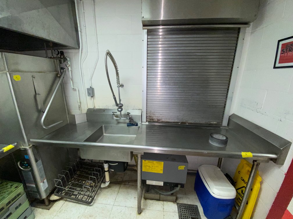 Sink with Sprayer