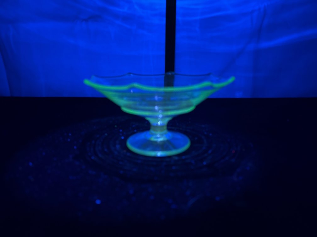 UV Reactive Compote Dish