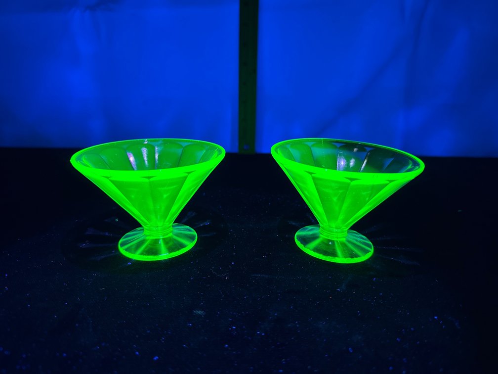 Uranium Sherbet Cups