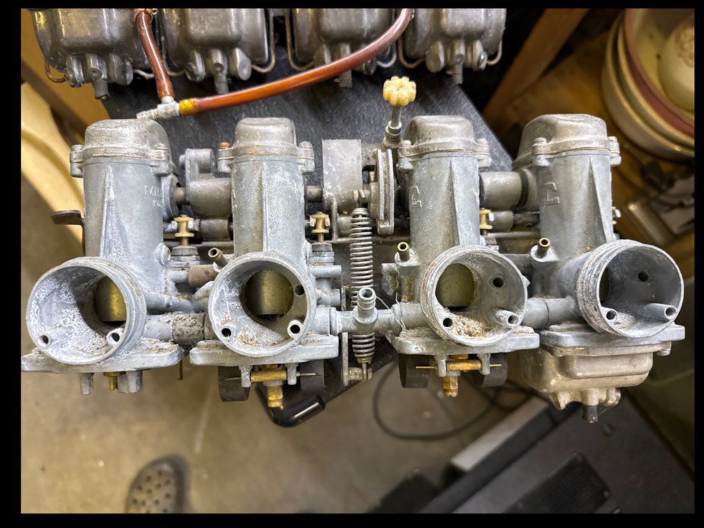 CBR750 Carburetor