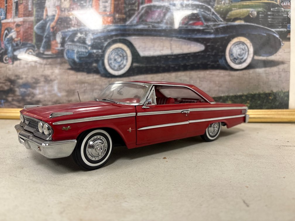1963 Ford Galaxie 500 XL (1:18)