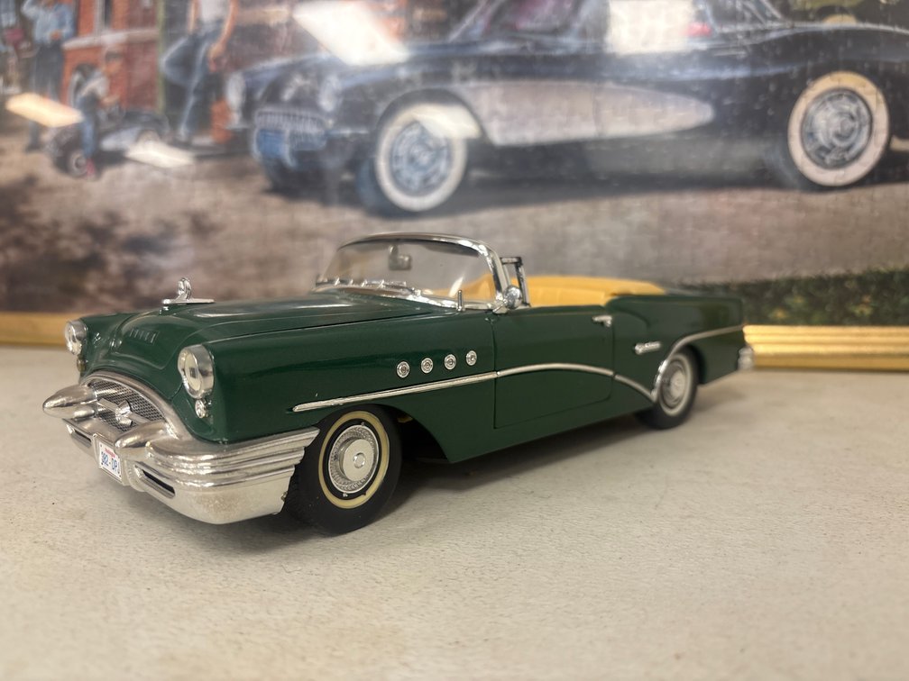 1955 Buick Century (1:18)