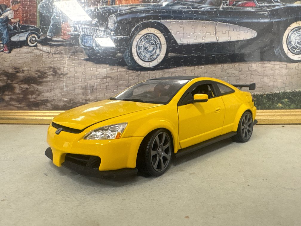 2003 Honda Accord (1:18)