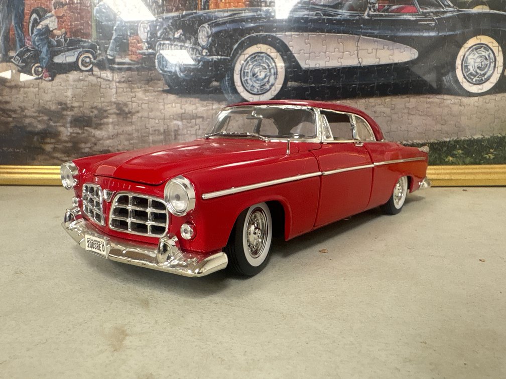 Chrysler C300 (1:18)