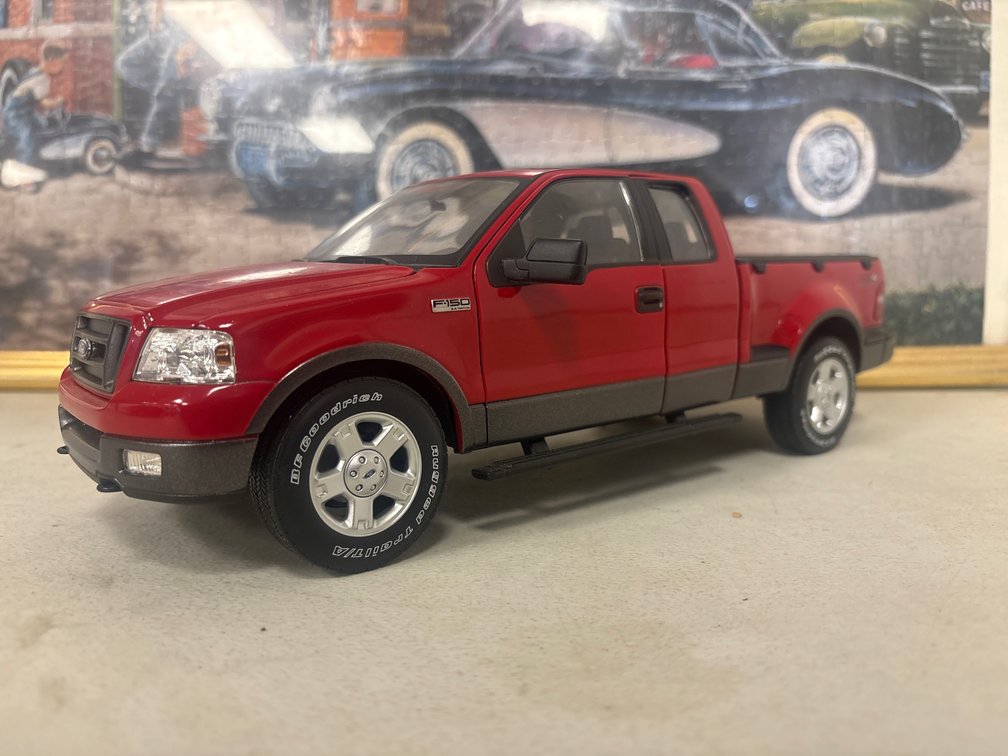 Ford F-150 (1:18)