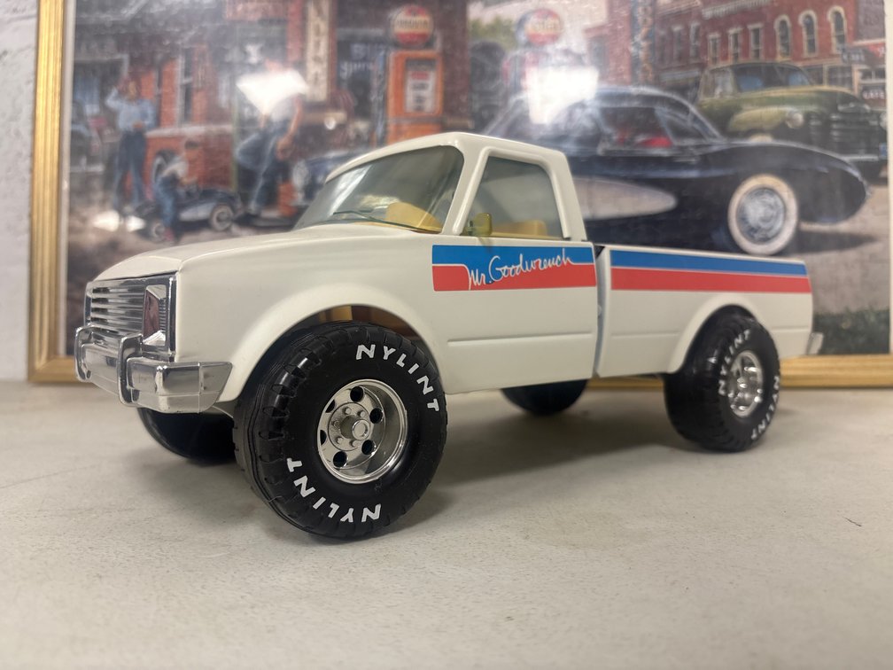 Vintage Nylint Mr. Goodwrench Pickup Truck