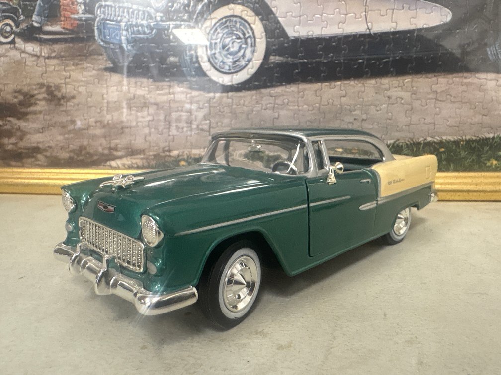 1955 Chevrolet Bel Air (1:24)