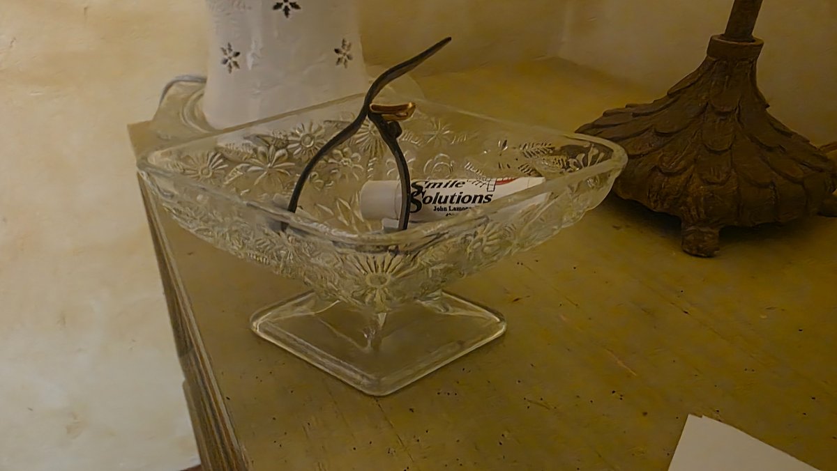 Floral Clear Diamond Shape Pedestal Dish