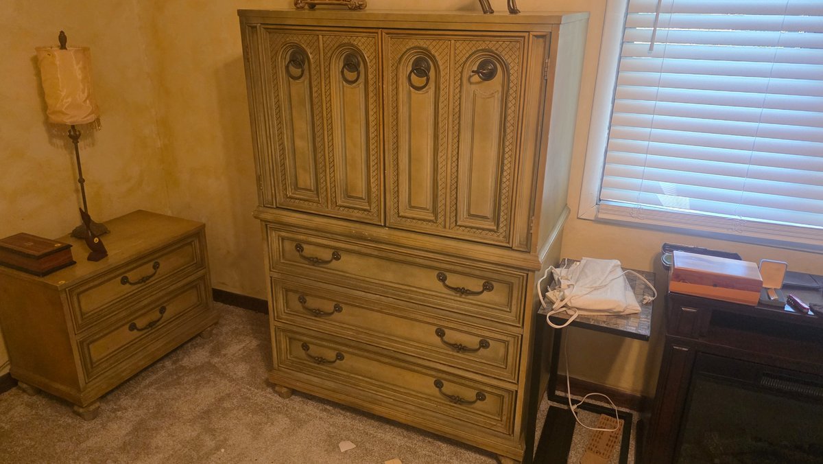 Armoire