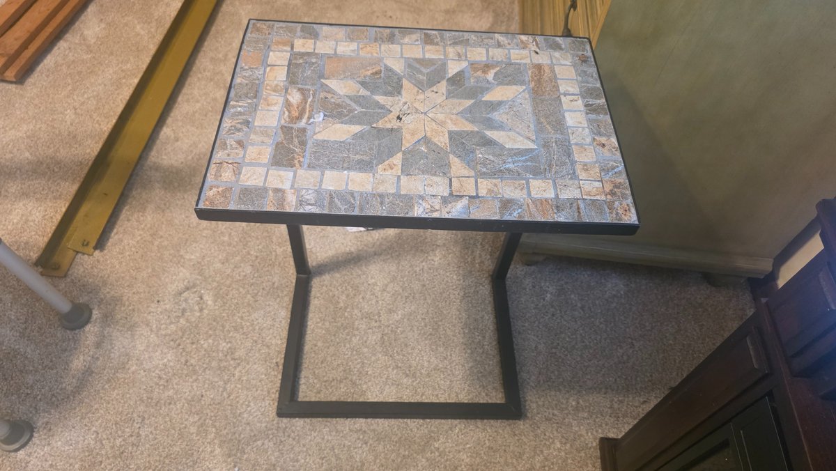 Mosaic C Table