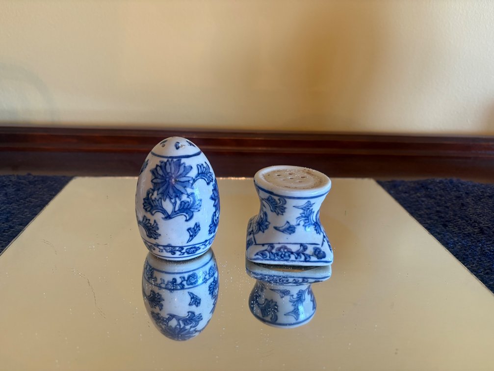 Blue & White Ceramic Egg & Stand S&P Shakers