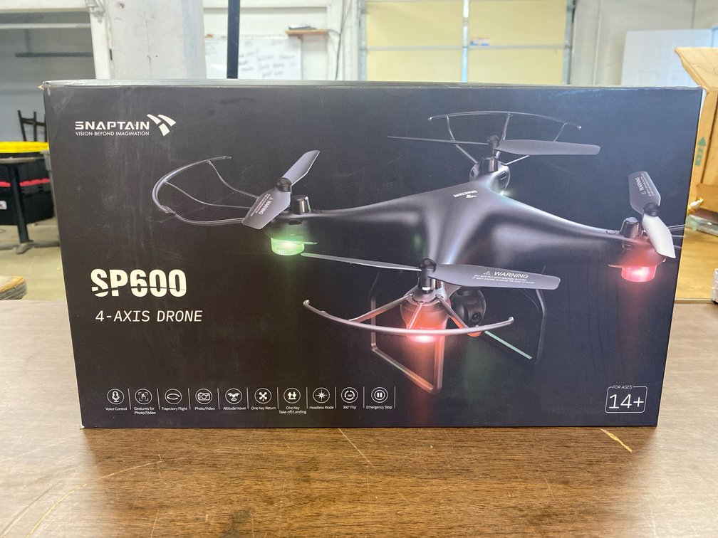 Snaptain SP600 Drone
