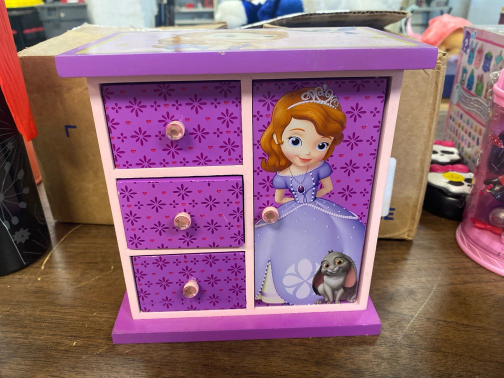 Sofia the 1st Jewelry Box