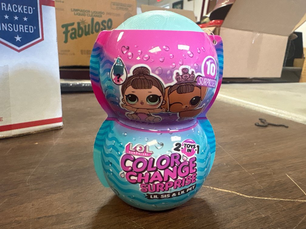 LOL Surprise! Color Change Surprise
