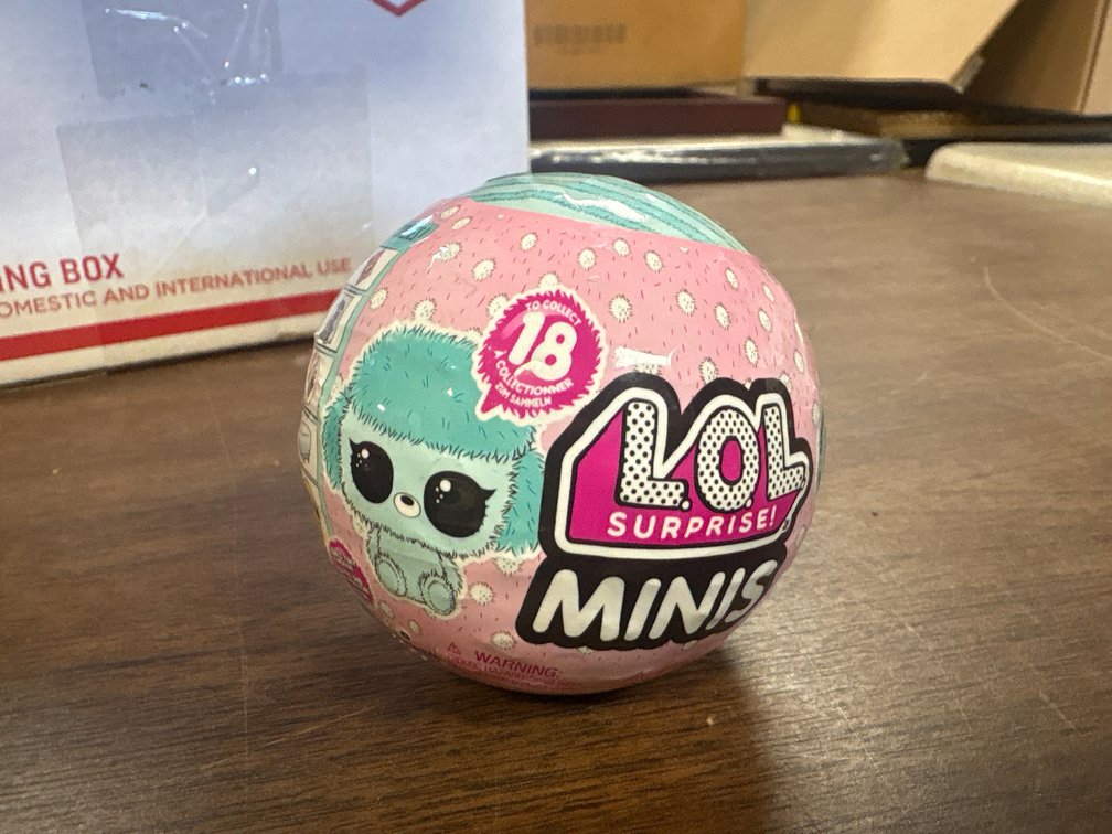 Mini LOL Surprise! Mystery Ball