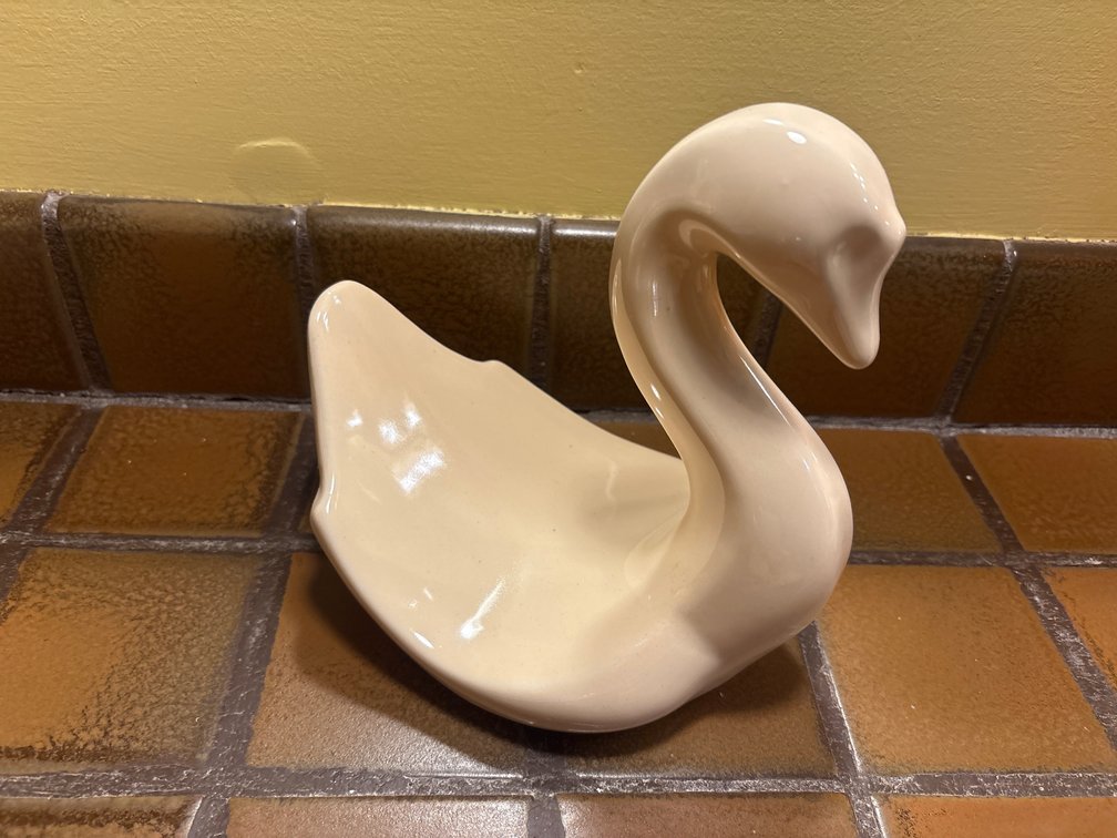 Ceramic Swan Washcloth Holder