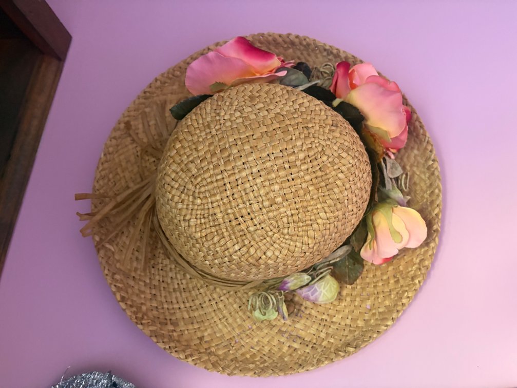 Woven Straw Hat w/Straw Bow & Floral Accents