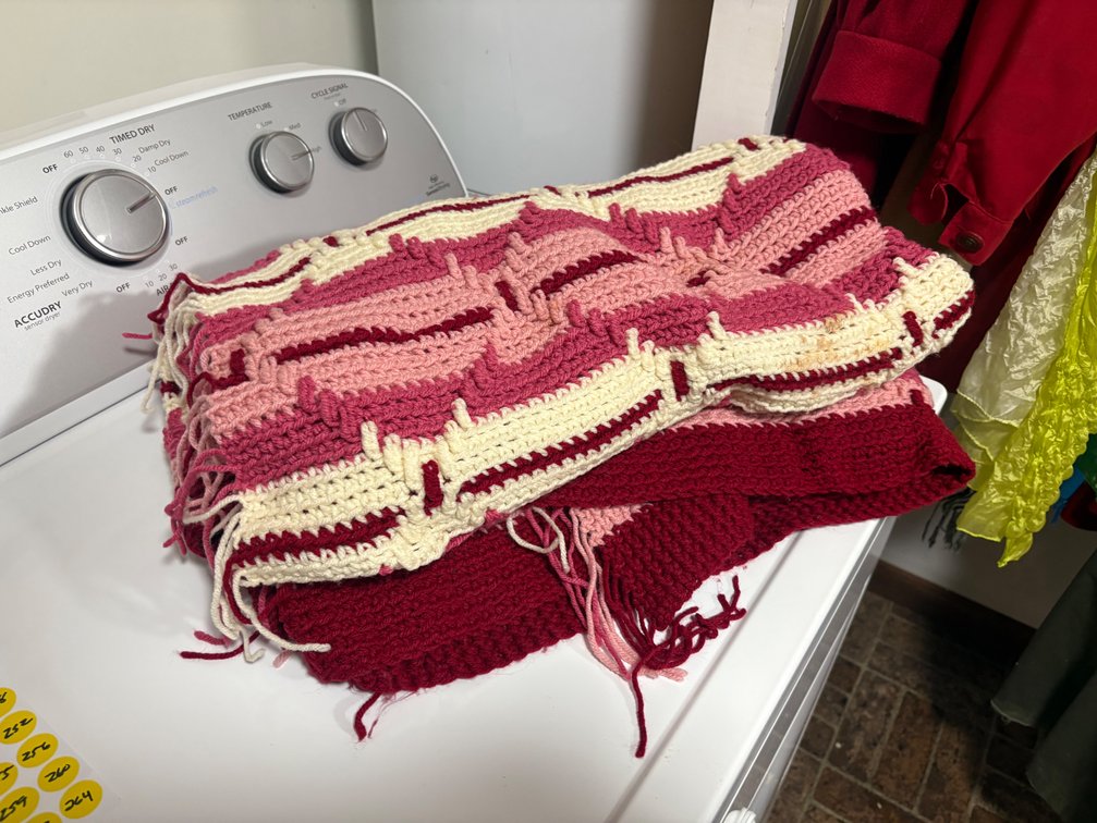 Diamond Pattern Crocheted Afghan (Pink, Cream, Maroon)