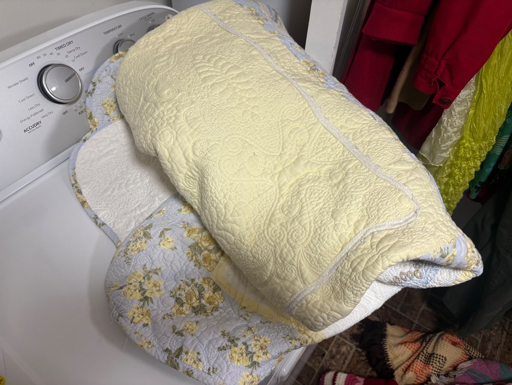 Floral Reversible Quilt