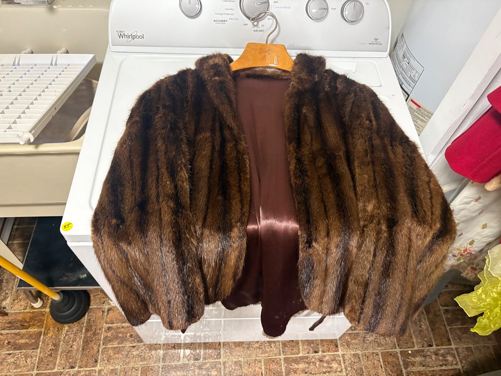 Vintage Brown Mink Fur Cape
