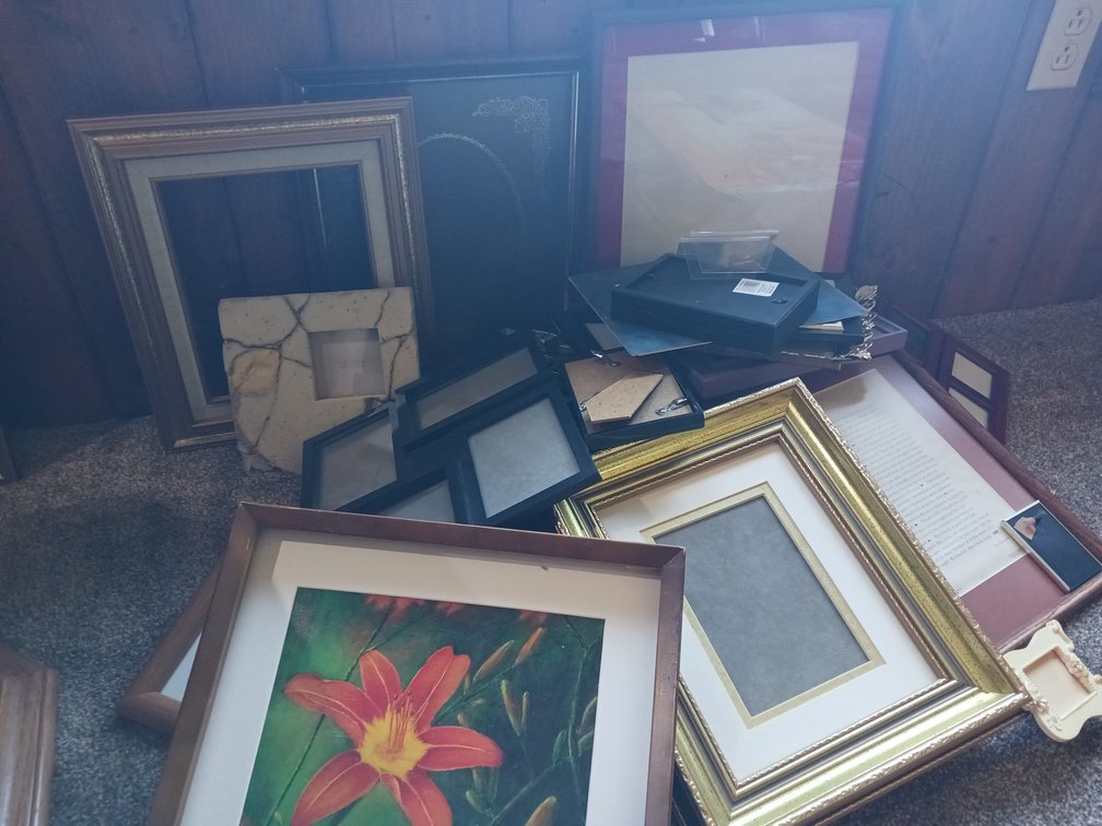 Assorted Picture Frames