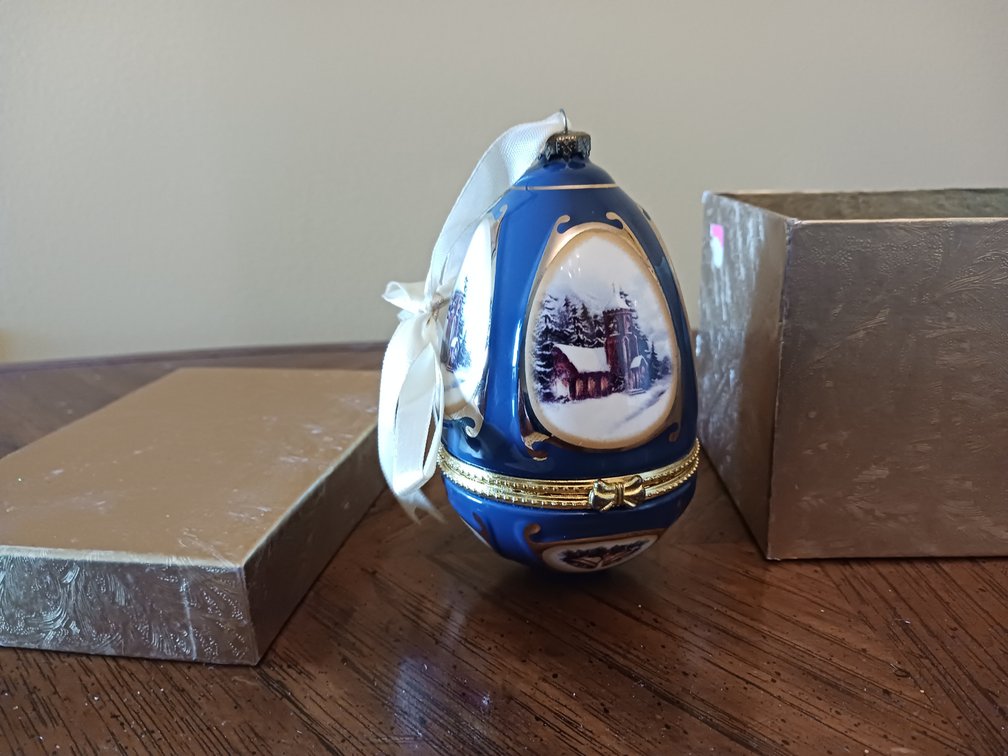 Blue Porcelain Egg Ornament Music Box