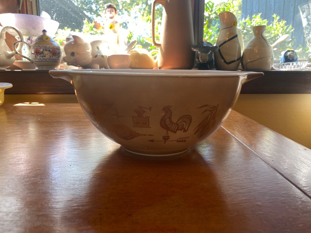 Pyrex Early American Cinderella Mixing Bowl