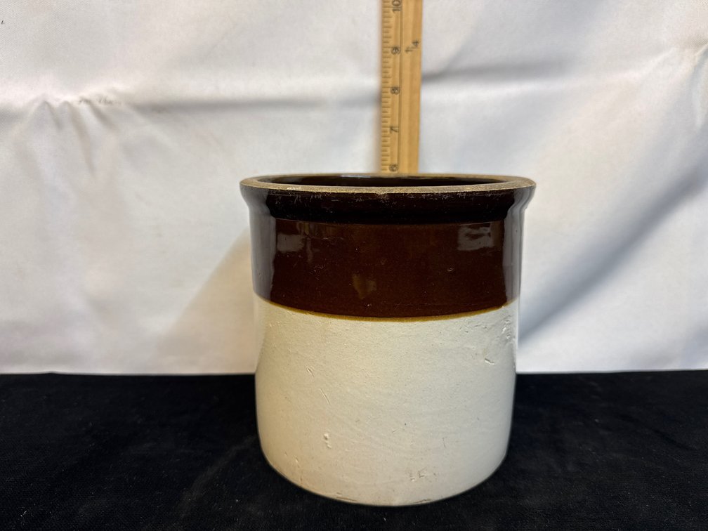 Vintage 2-Tone 6" Crock