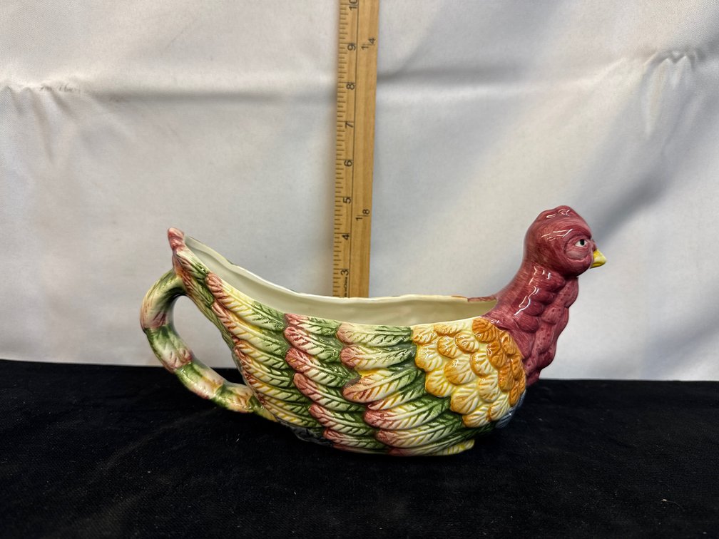 Benchmark Turkey Gravy Bowl