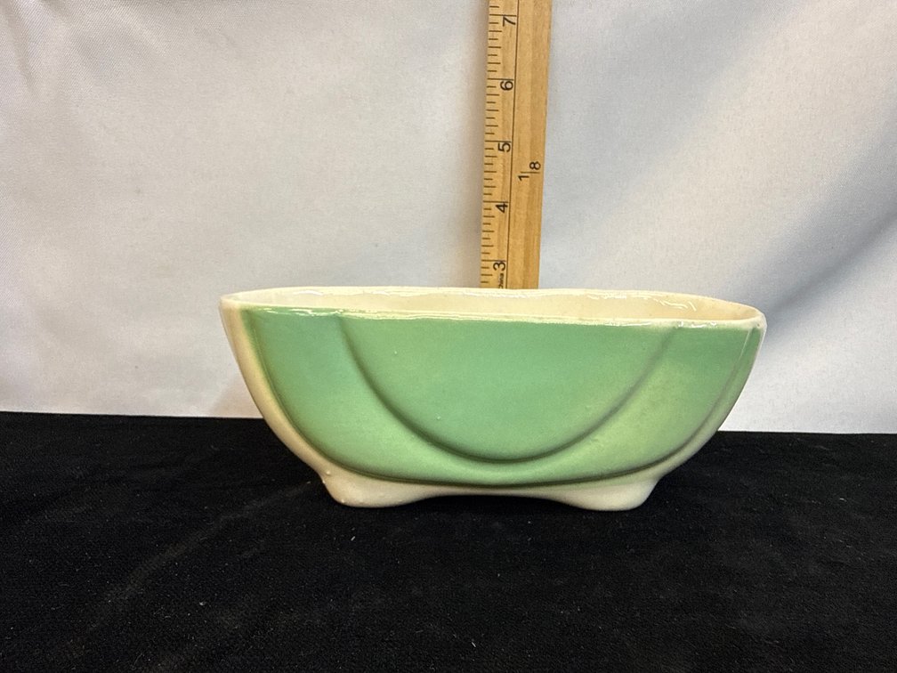 Green Hull Planter