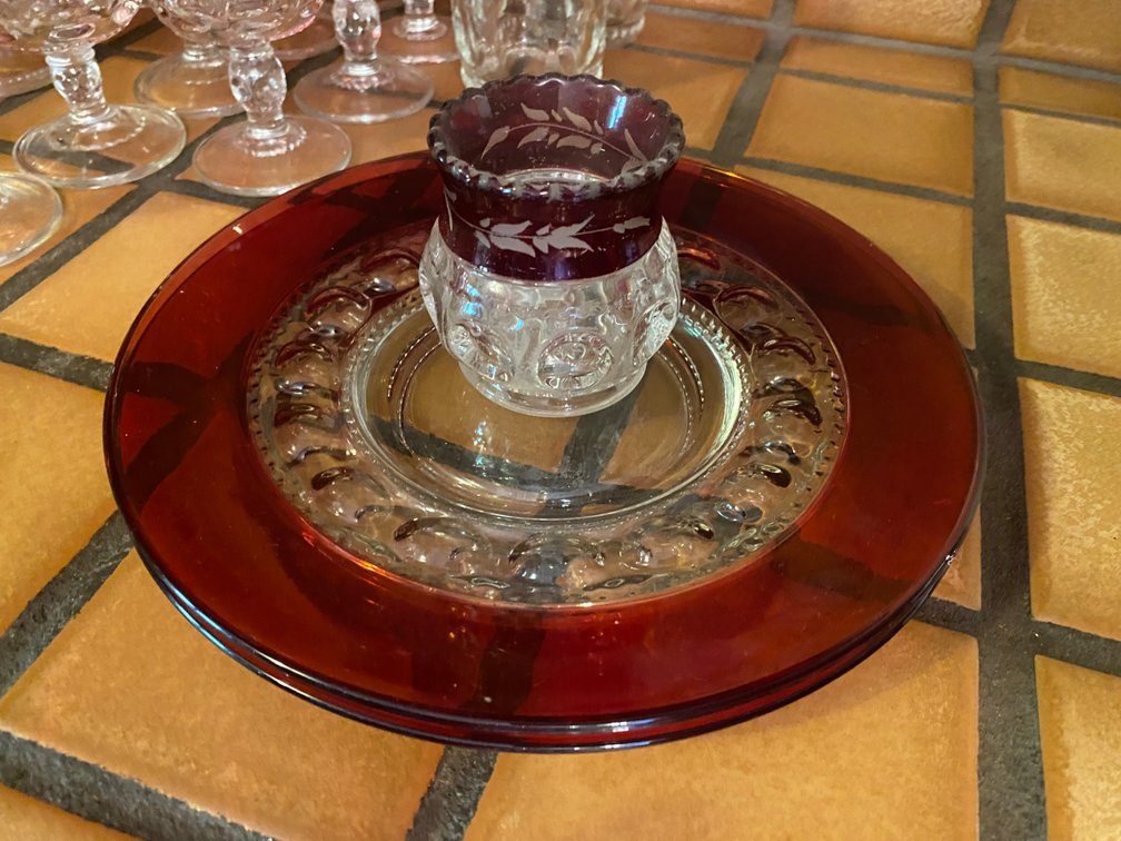 King's Crown Ruby Flashed Plates & Toothpick Holder