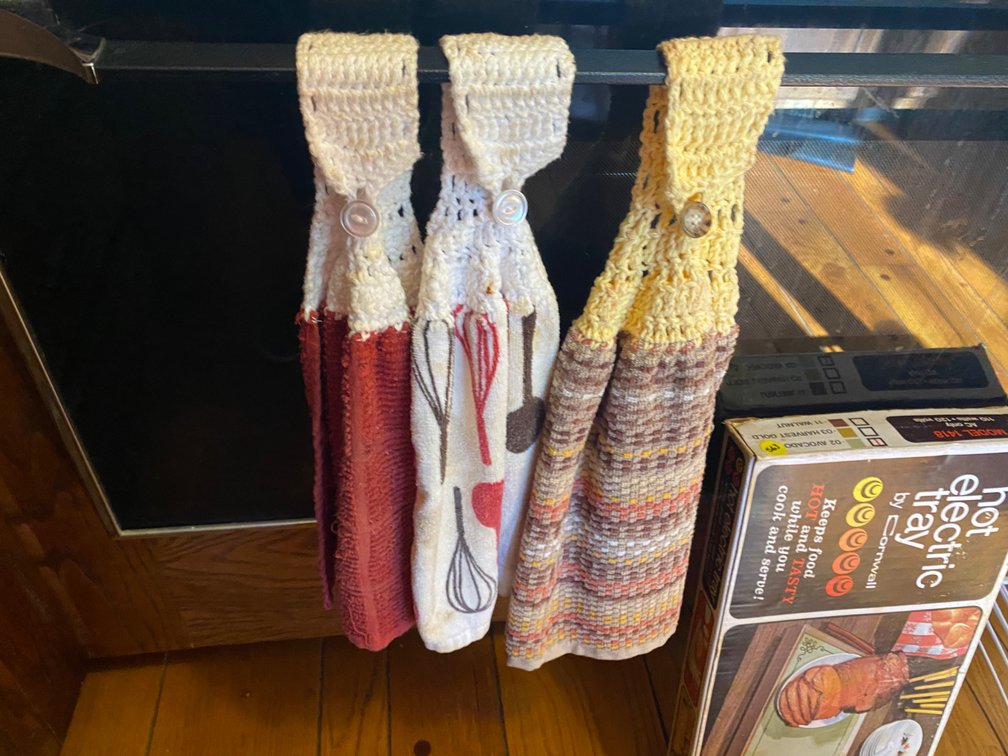 Crocheted Top Hanging Dish Towels