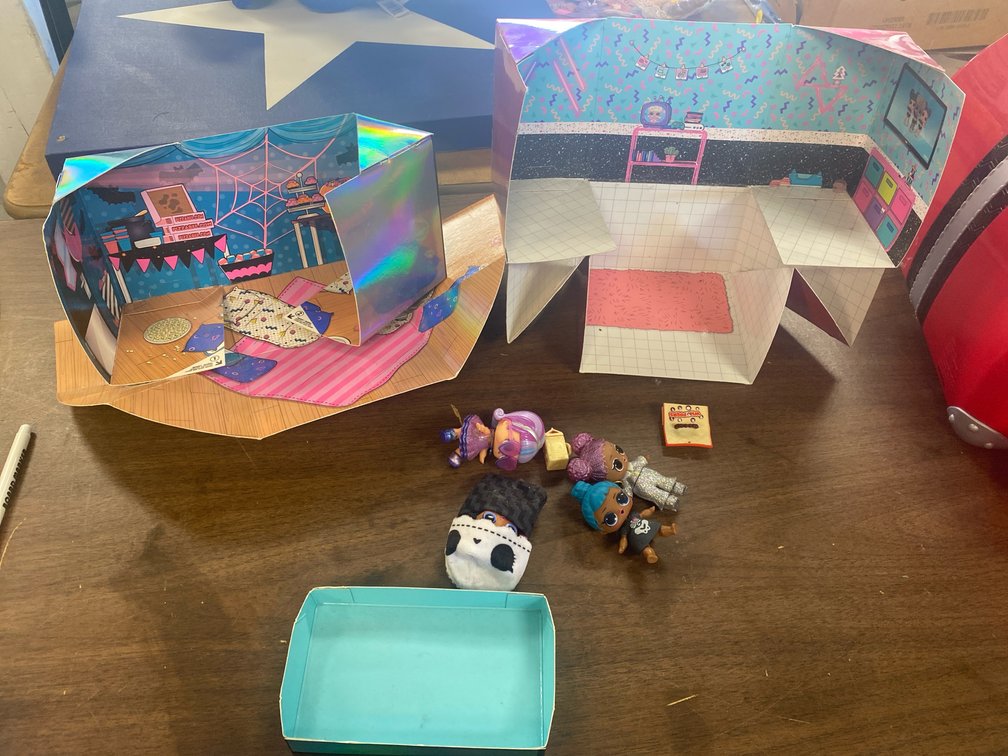 LOL Surprise! Mini Dollhouse Furniture Rooms & Accessories