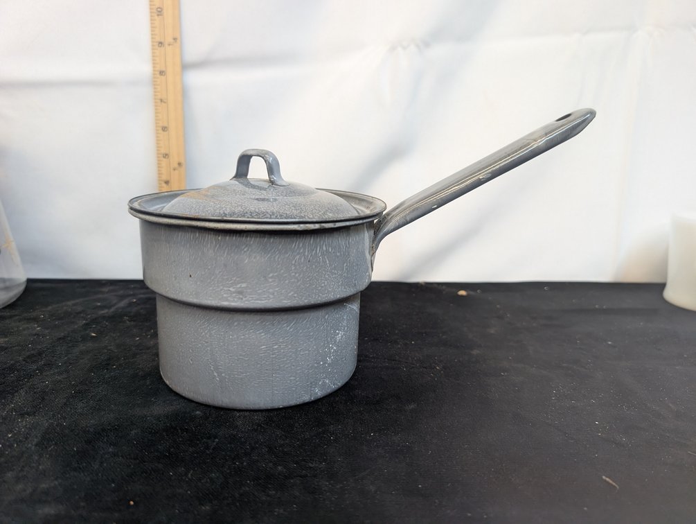 Enamel Pot