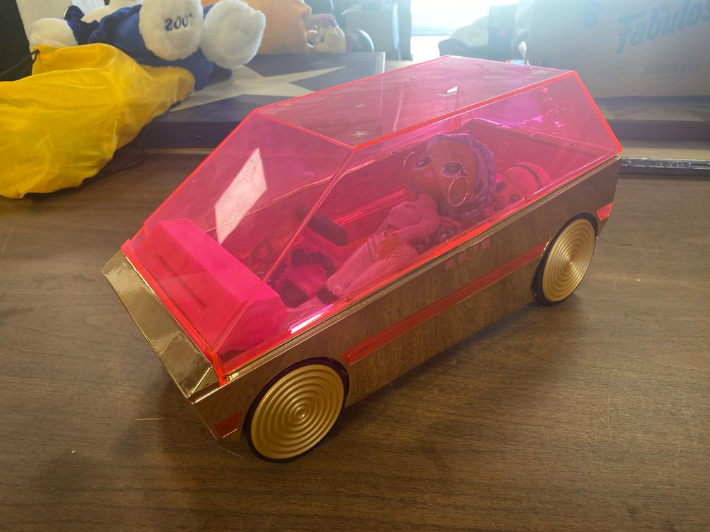LOL Surprise! 3-in-1 Party Cruiser