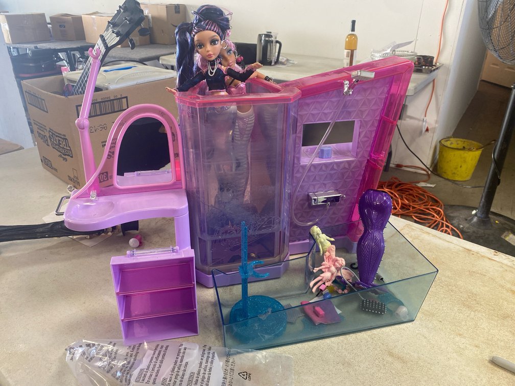 Mermaid Color Change Salon & Spa Playset