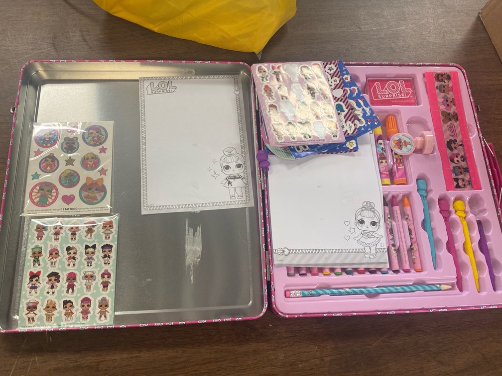 LOL Surprise! Deluxe Stationery/Art Case