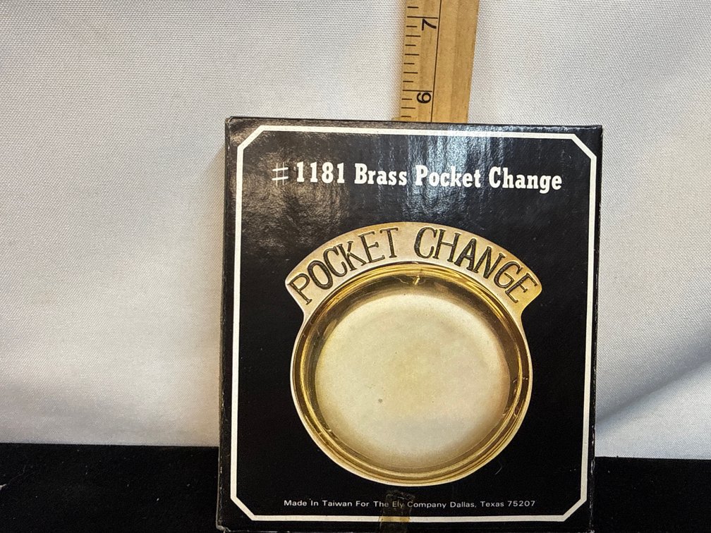 Brass Pocket Change Tray (NIB)
