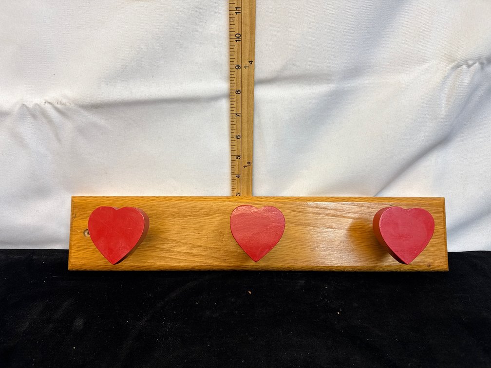 Wall Mount Heart Peg Coat Rack