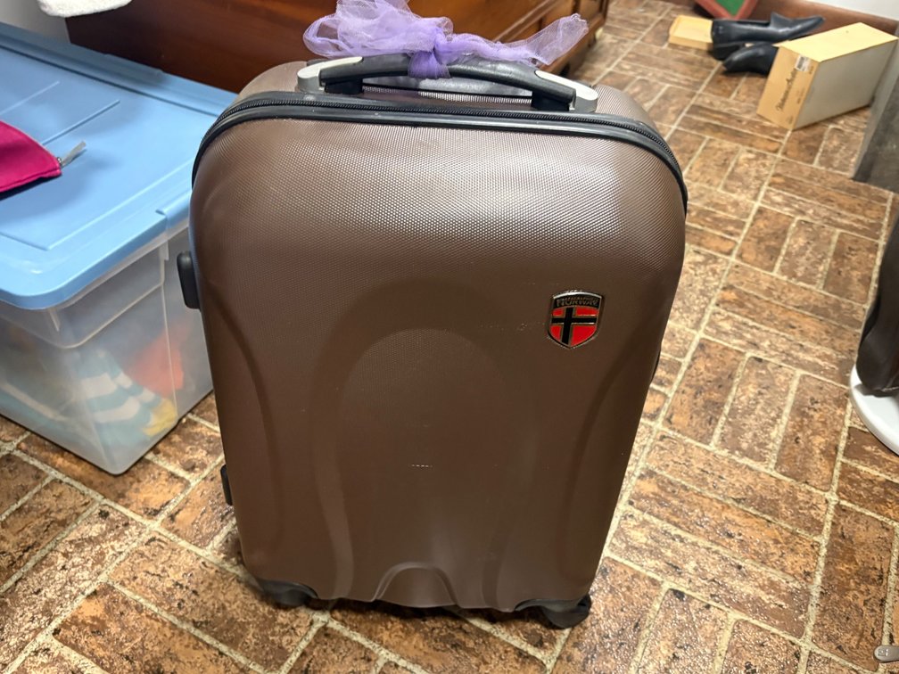 Geographical Norway Hardside Suitcase