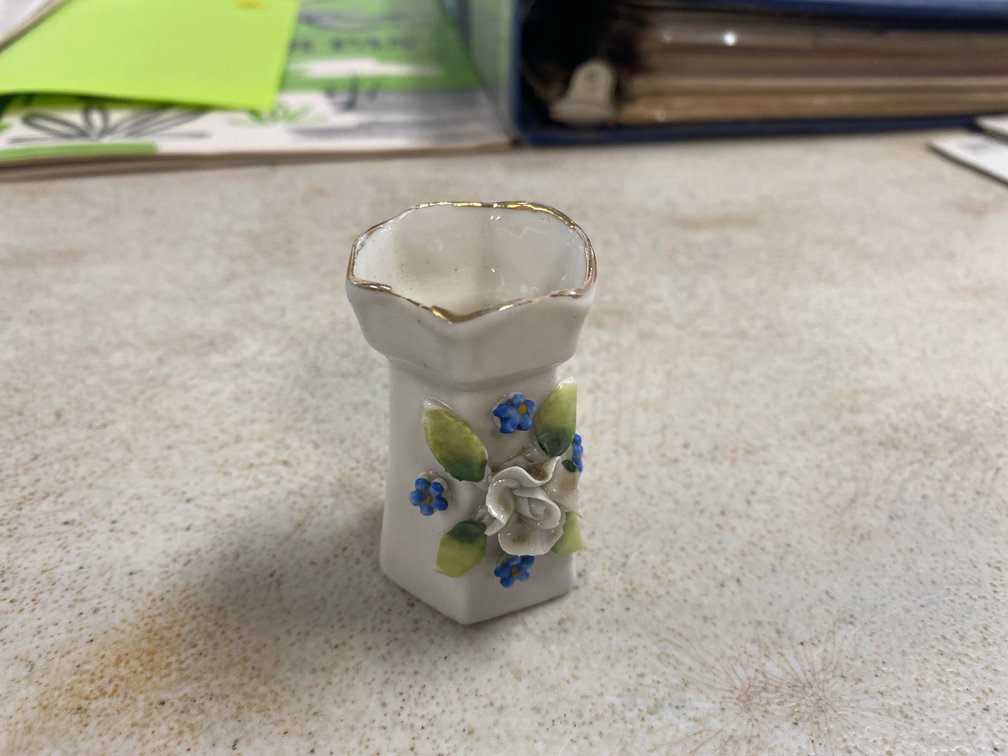Miniature Vase w/3D Rose & Blue Flowers