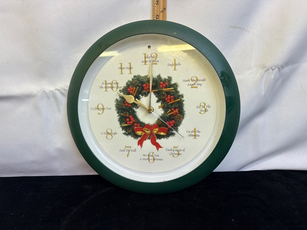 Vintage Christmas Clock