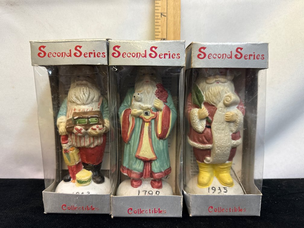 Vintage Santa Figurines