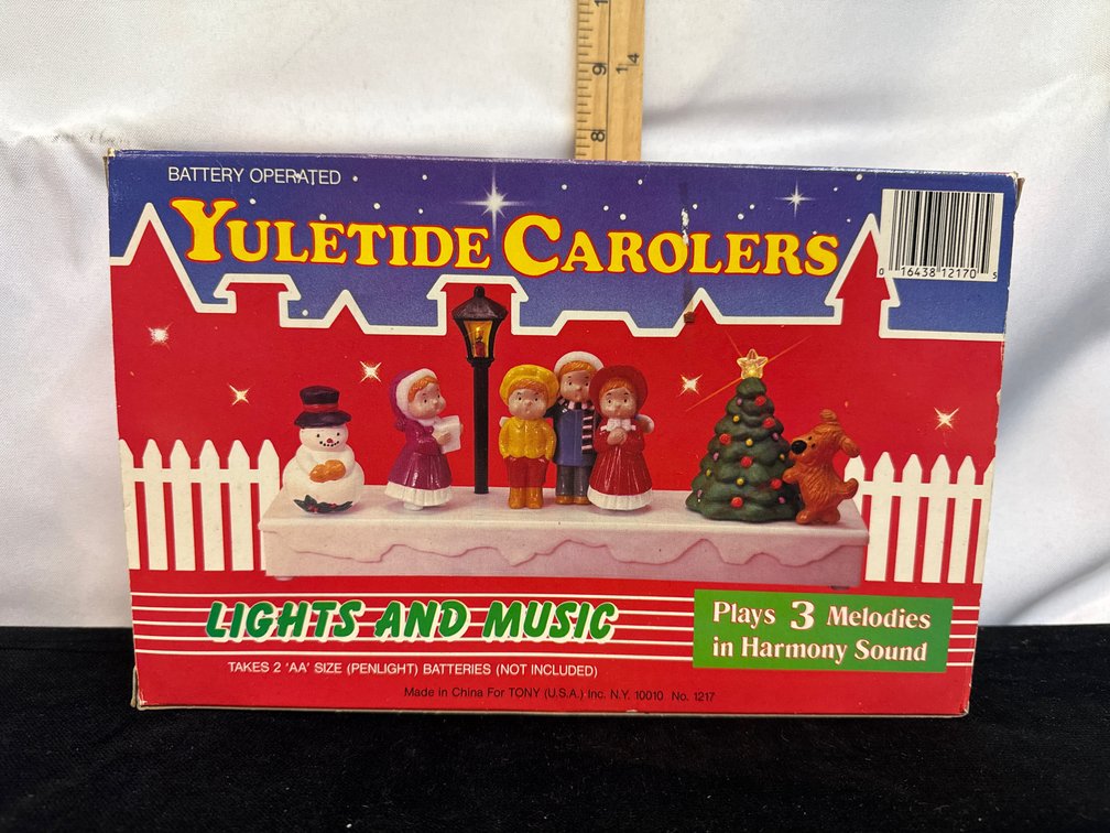 Carolers Music Box
