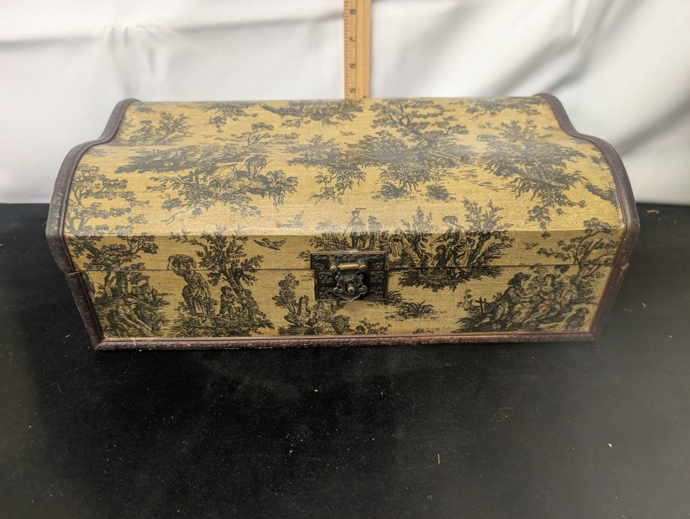 Ornate Keepsake Box