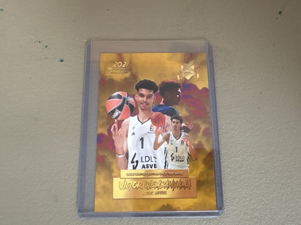 Victor Wembanyama Card